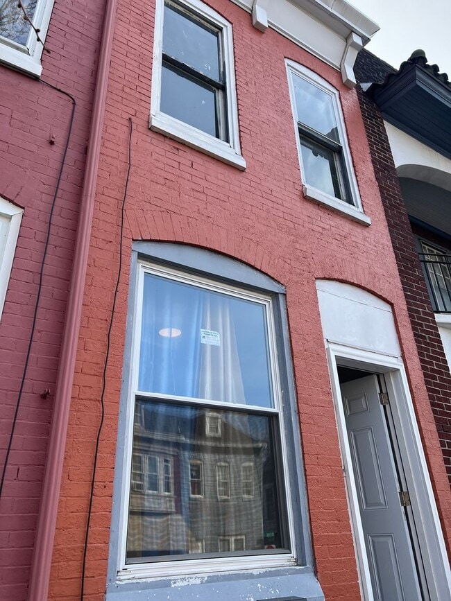 Newly Updated 3 Bedroom Home - Newly Updated 3 Bedroom Home
