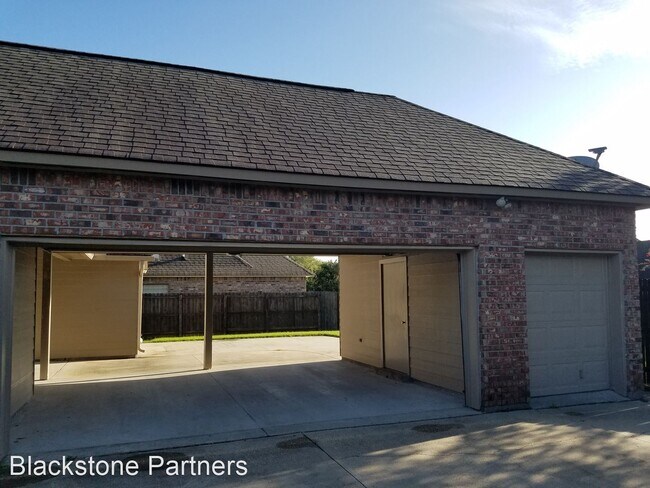 Foto del edificio - 4 br, 2 bath House - 12438 Old Millstone Dr