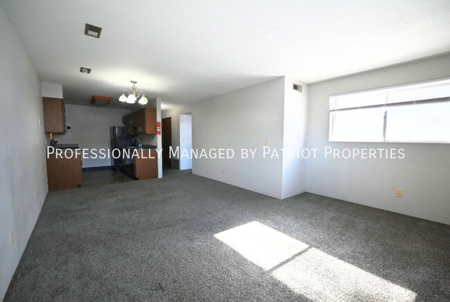 Foto del edificio - 3280 Raven Oaks Dr