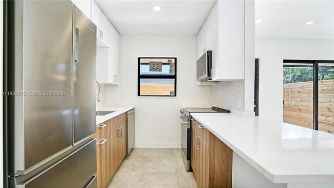 Photo - 1119 W Las Olas Blvd Apartment