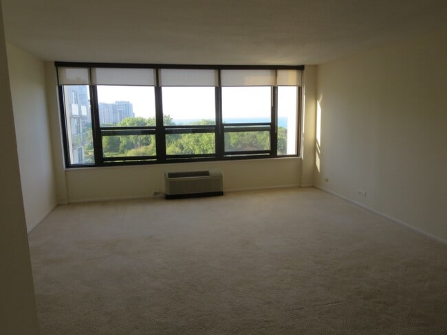 Building Photo - 5100 N Marine Dr
