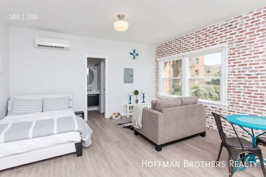 Foto principal - 414 S Lake St