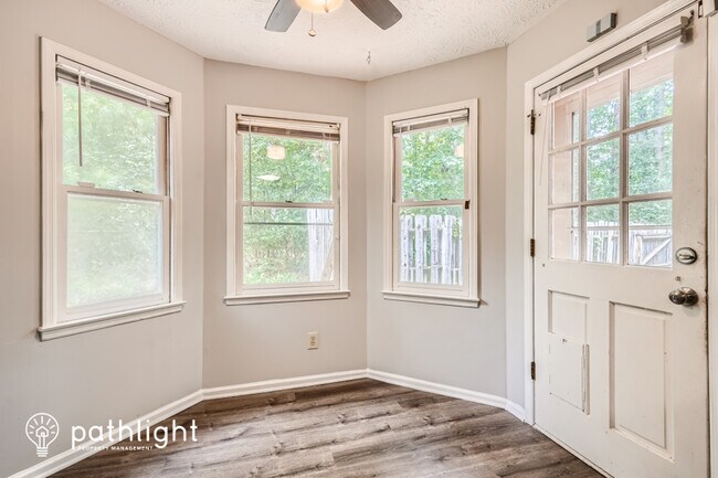 Foto del edificio - 215 Fairfield Circle, Fayetteville, GA, 30214