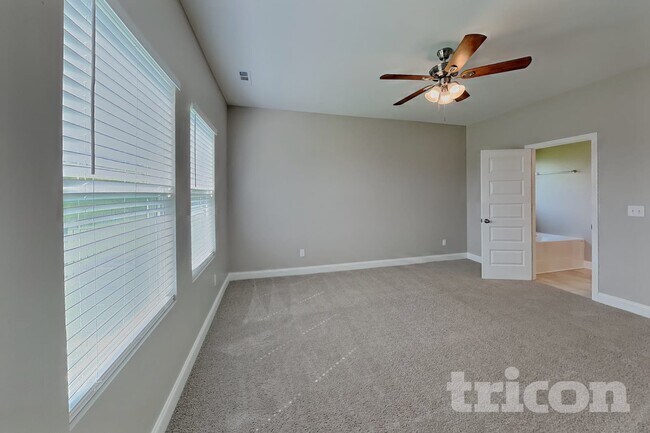 Building Photo - 3113 Arbor Vly Rd