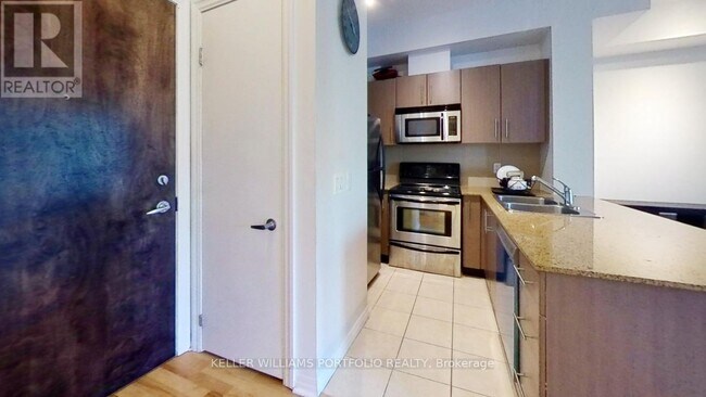 Photo du bâtiment - 12 Yonge St