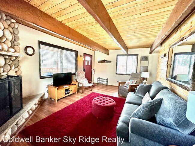Building Photo - 2 br, 1.5 bath House - 42804 Alta Vista