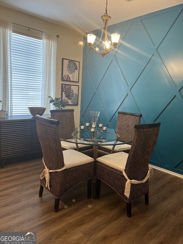 Foto principal - 410 Rosewood Ln