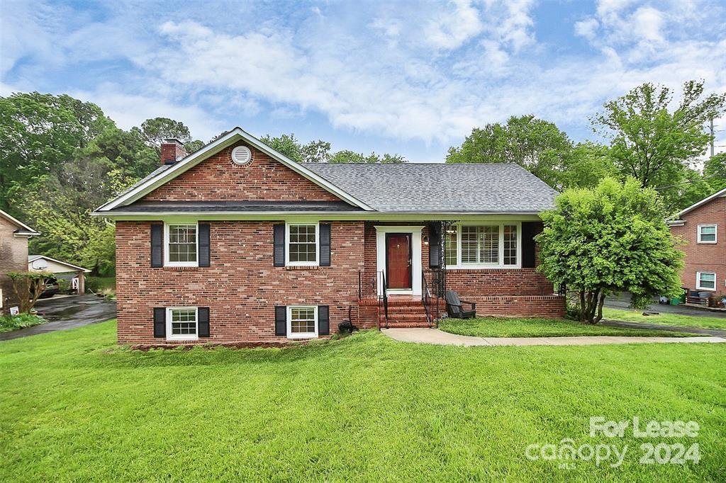 Primary Photo - 6908 Lancer Dr