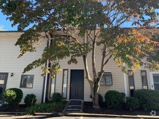 Building Photo - 1474 Tenbury Dr