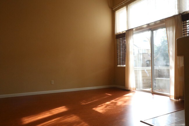 Foto del edificio - 550 Mill River Ln