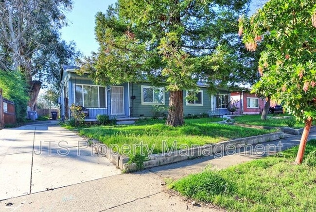 Building Photo - 4702 65th St