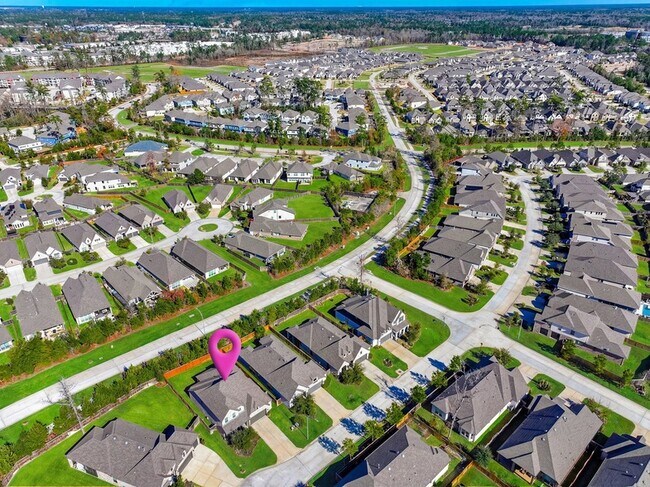 Foto del edificio - 662 Lost Maples Bend Ln