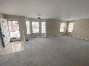 Building Photo - 1249 S Wellington Ct