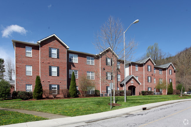 Building Photo - Mountaineer Village