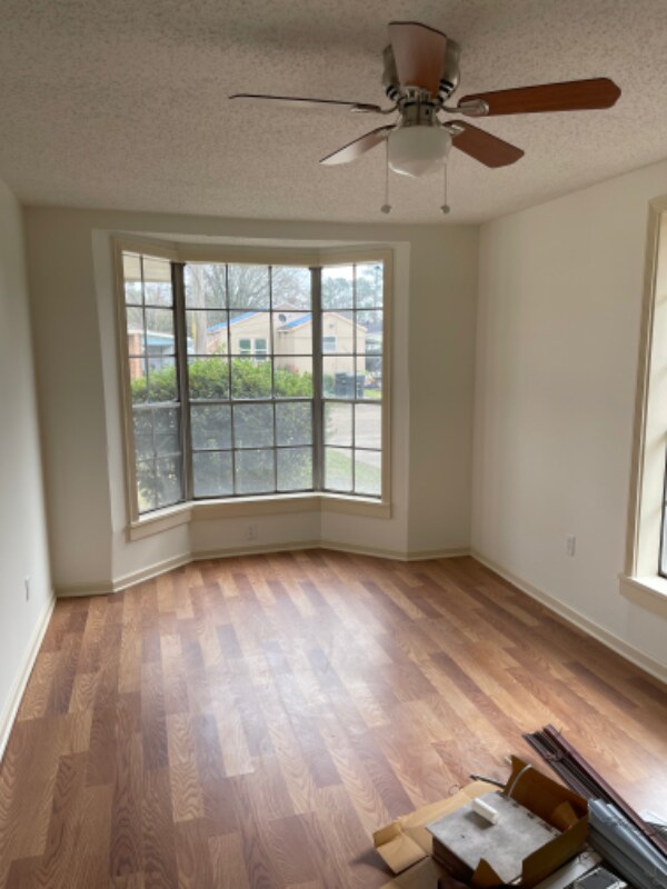 Foto del edificio - 2731 Michelli Dr