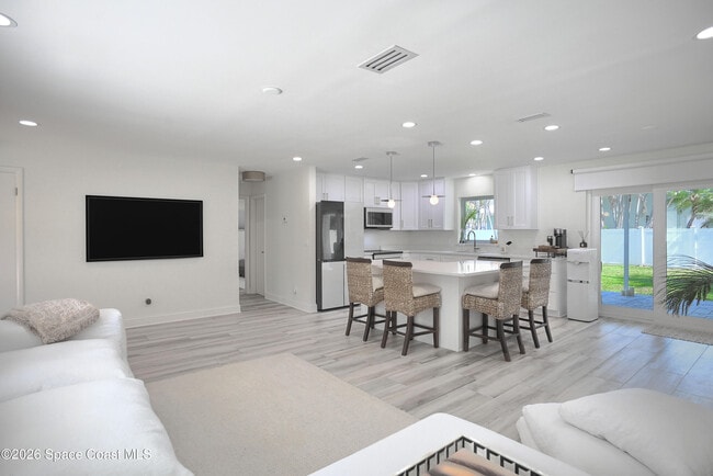 Building Photo - 1162 Samar Rd