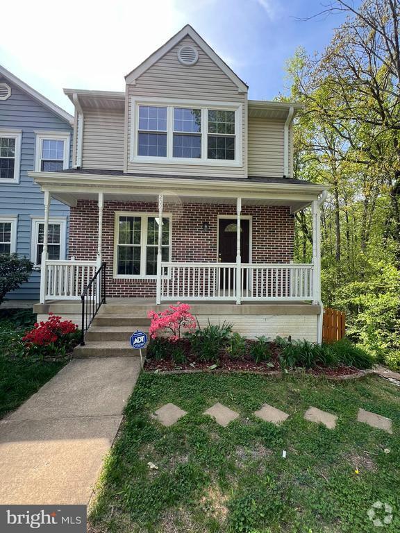 Building Photo - 209 Eaton Ct