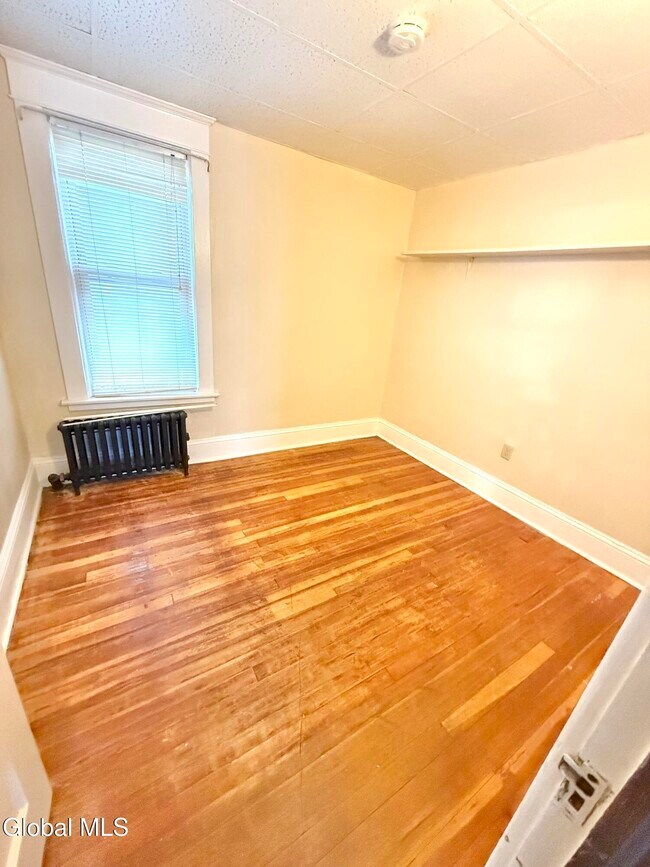 Foto del edificio - 1826 Campbell Ave