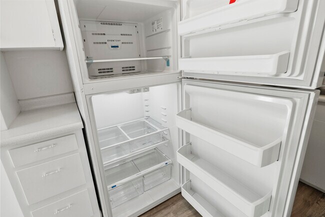 Foto del edificio - La Mariposa Apartments