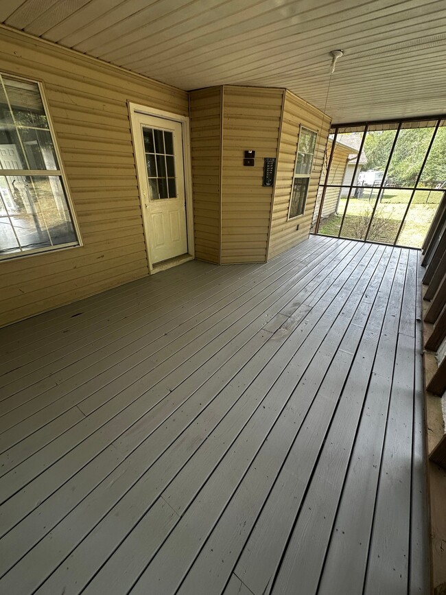Building Photo - 226 Kassidy Dr