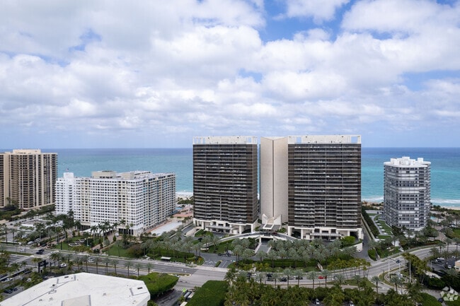 The St. Regis Bal Harbour Resort Condos