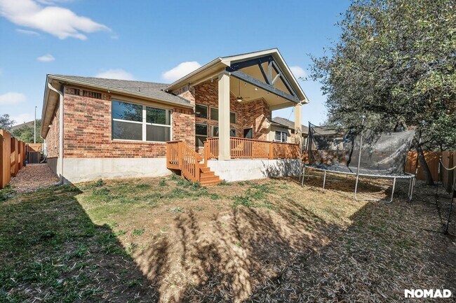 Building Photo - 1809 Shoshone Ct