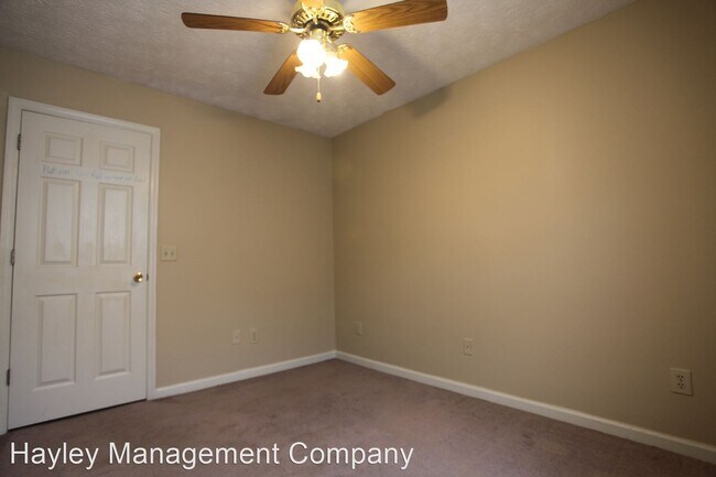 Building Photo - 3 br, 2 bath House - 133 Halal Court