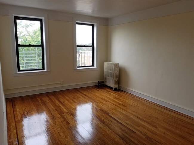 Foto del edificio - 9506 99th Ave