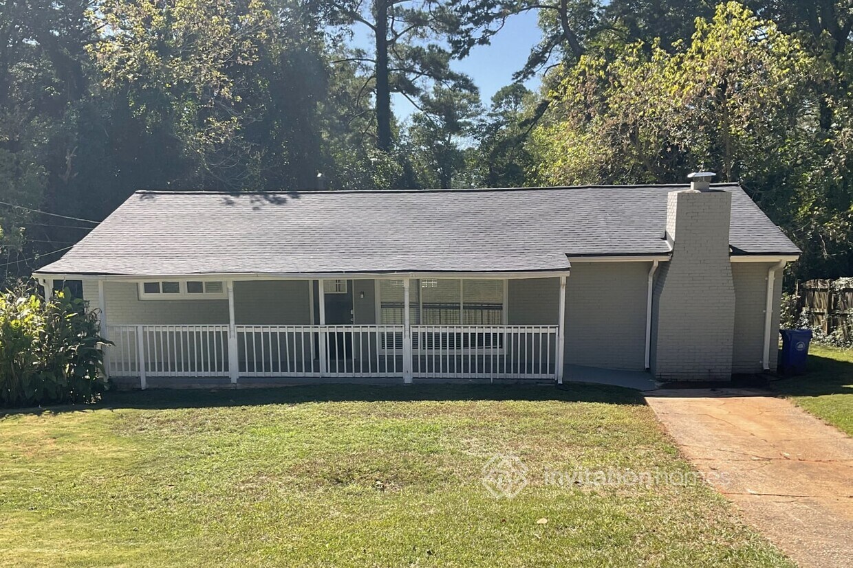 Foto principal - 3473 Pinehill Dr