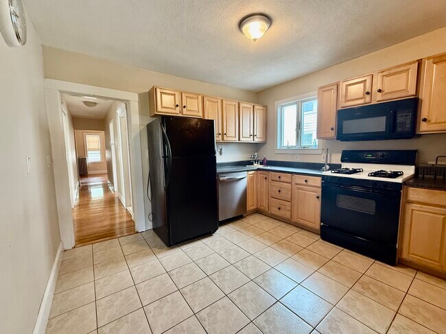Foto del edificio - 89 Hillsdale Rd