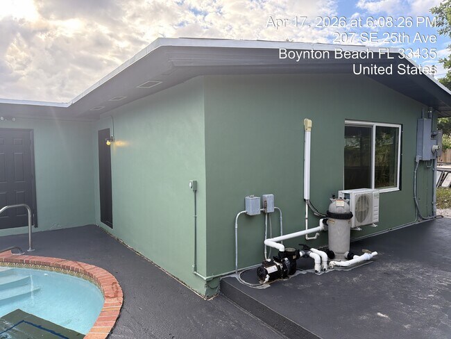 Foto del edificio - 207 Boynton Property