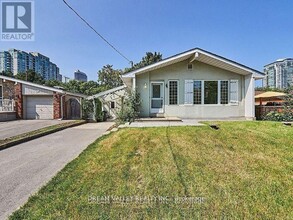 Building Photo - 24 Gable Pl