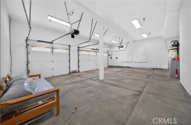 Building Photo - 788 S Manley Dr