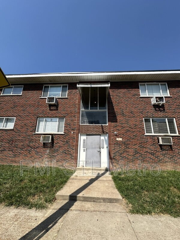 Building Photo - 4615-4617-4617 Virginia Ave
