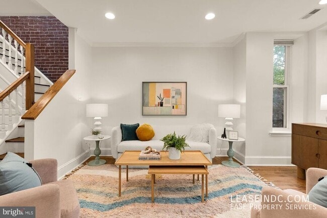 Foto del edificio - 1248 Florida Ave NW
