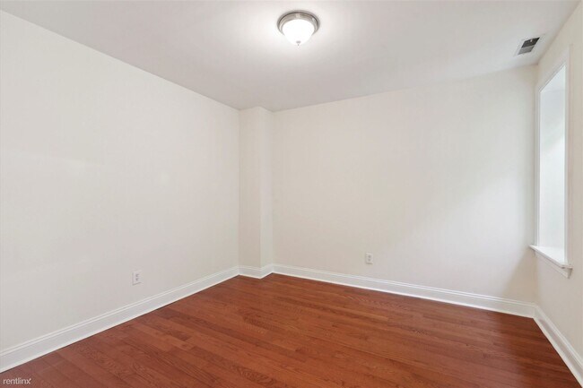 Foto del edificio - 4 br, 2 bath Duplex - 1707 N 17TH ST Unit 2