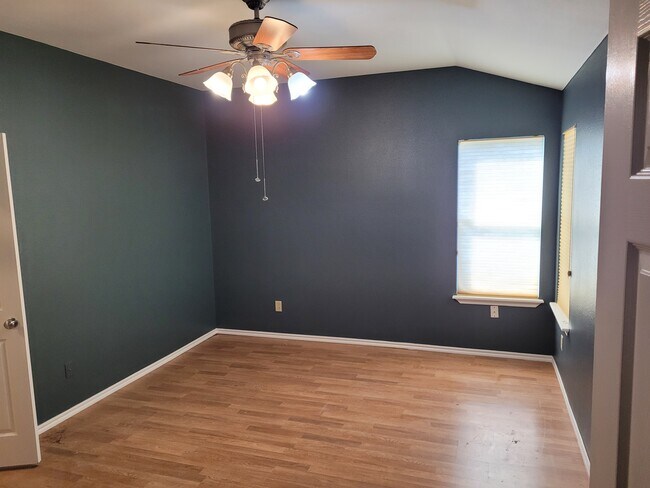 Foto del edificio - 4364 S 202nd East Ave