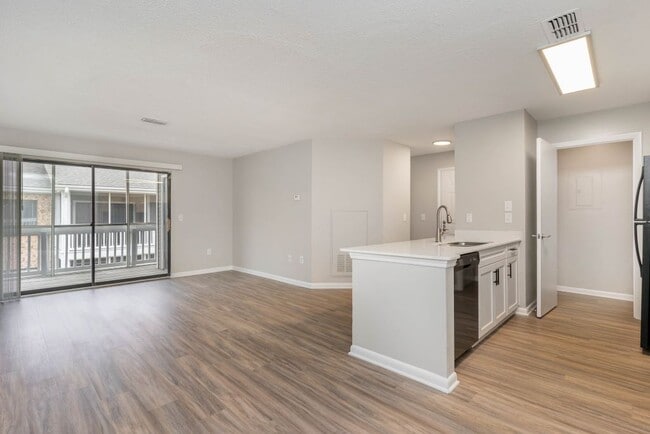 Fresh Paint Tones - Clear Run Apartments