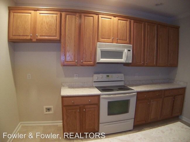 Building Photo - 380 Northbridge Dr