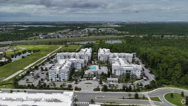  - Sur Lake Buena Vista