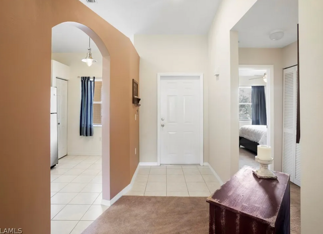 Foto del edificio - Chic 2BR Condo in Prime North Naples Locat...