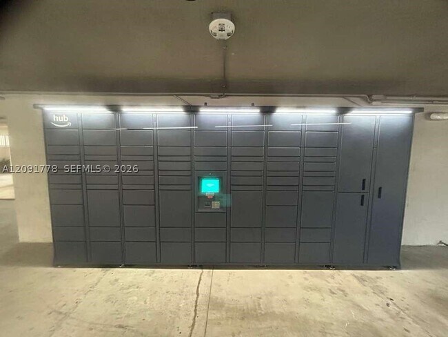 Foto del edificio - 801 N Venetian Dr