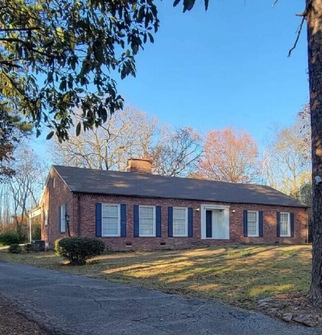 Building Photo - Contact Tonya Choate  501 388-8794