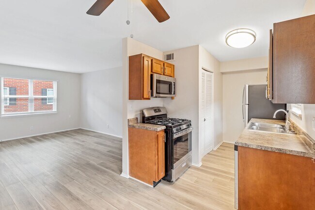 Foto del interior - Germantown Village