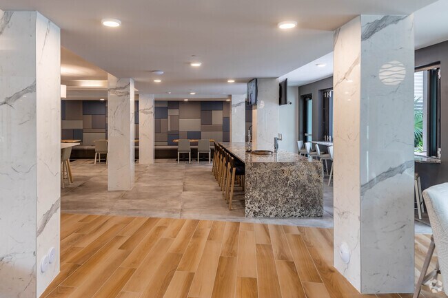 Interior Photo - CERU