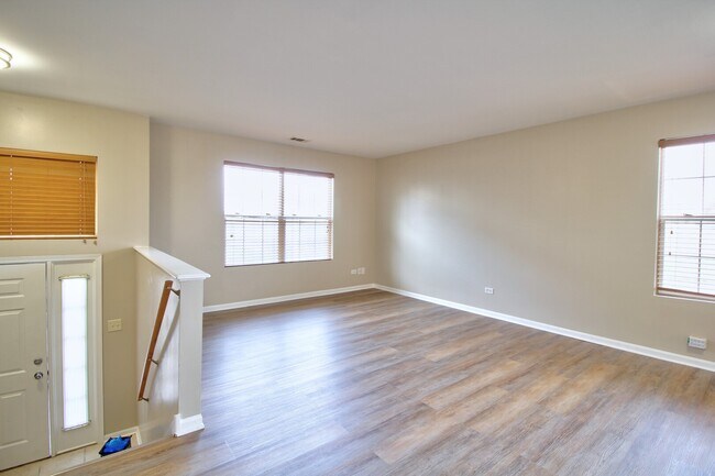 Foto del edificio - 16472 Teton Dr