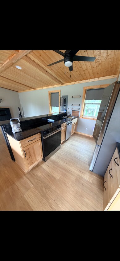 Foto del edificio - Drop Tine Horse Sanctuary