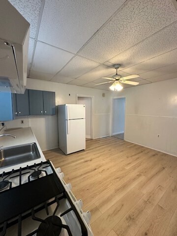 Building Photo - 5 Clinton St