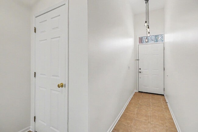 Building Photo - 3157 Asher Rd
