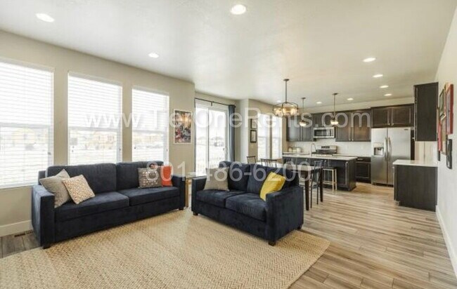 Foto del edificio - NO DEPOSIT option available for qualified ...